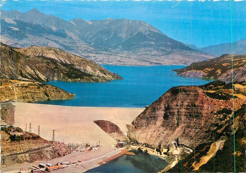 Las Altas Alpes — Presa de Serre-Ponçon — vista aérea — editor ABEL, n° E 21 - Anverso