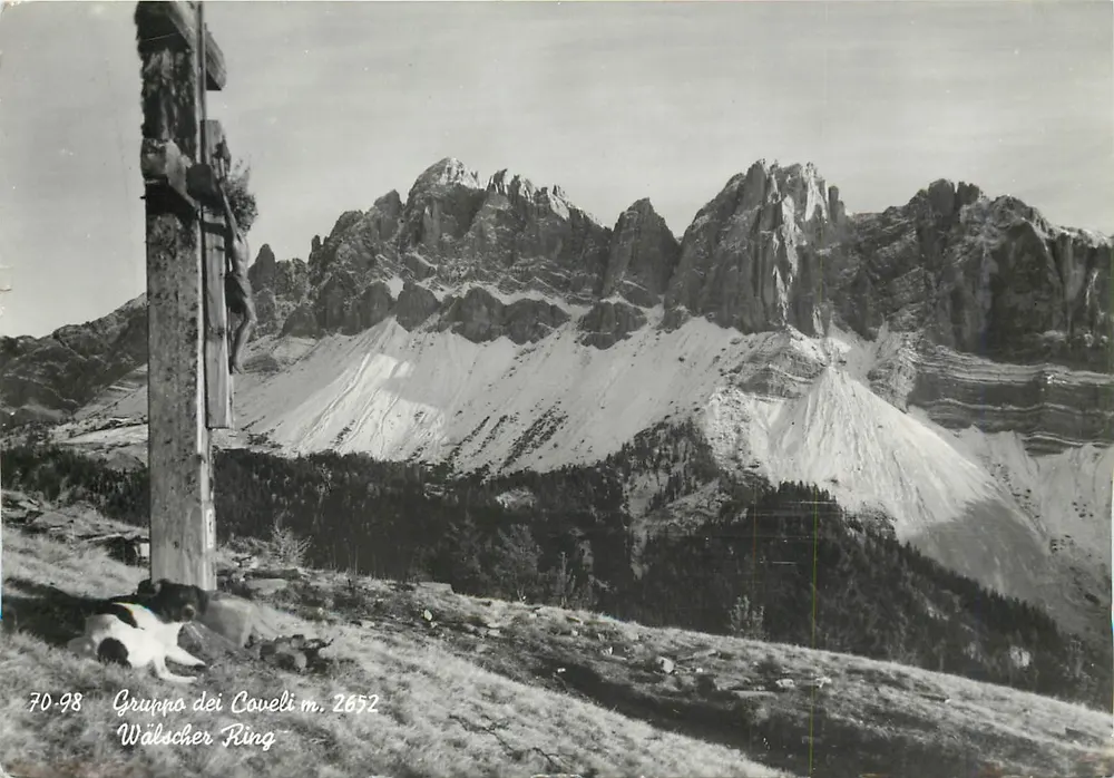Gruppo dei Coveli m. 2652 — Wälscher Ring — Foto Ghedina, Brixen - Frente
