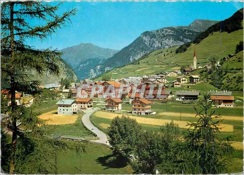 Nauders (1365 m), Tirol — vista panorâmica do vilarejo na vales — Rudolf Maritsch, Sivetteran Landhaus, Tirol - Frente