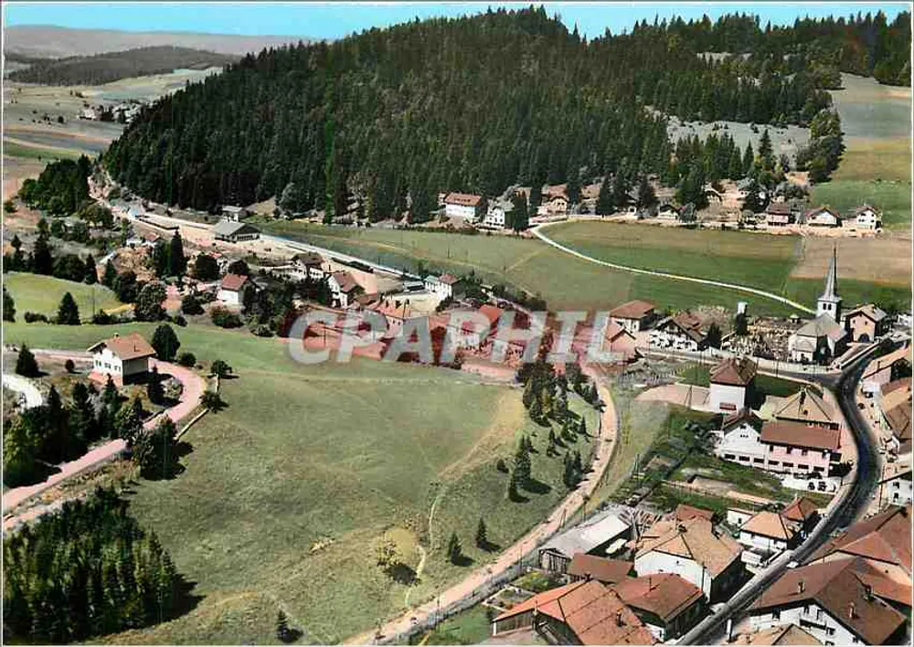 Les Hôpitaux-Neufs (Doubs) — Allgemeine Luftaufnahme — Comdier Imp. Macon - Vorderseite