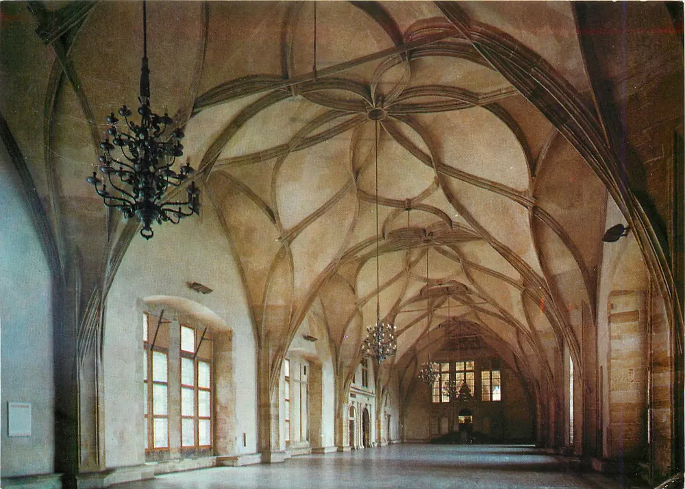 Sala Vladislav em Praga — Palácio Real — editor NAKLADATELSTVÍ KRESKOTO - Frente