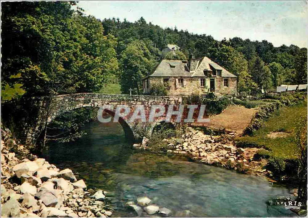 Le Limousin pittoresque — Pont sur un ruisseau et maison en pierre — Éditions Modernes « Théâtre » - Recto