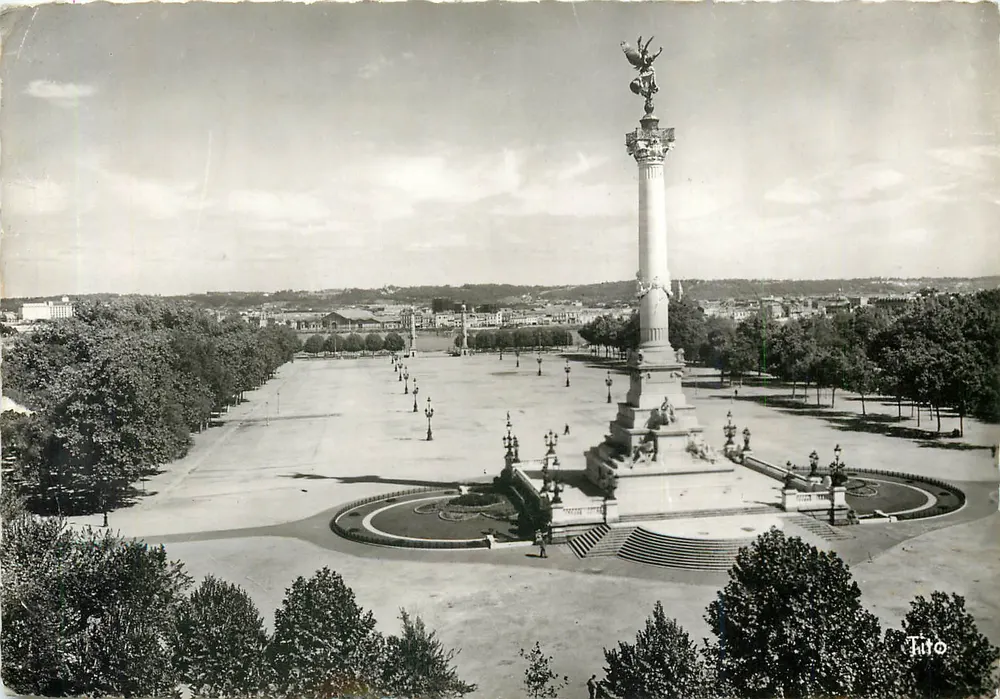 Place de la Victoire — Bordeaux — Tito - Frente