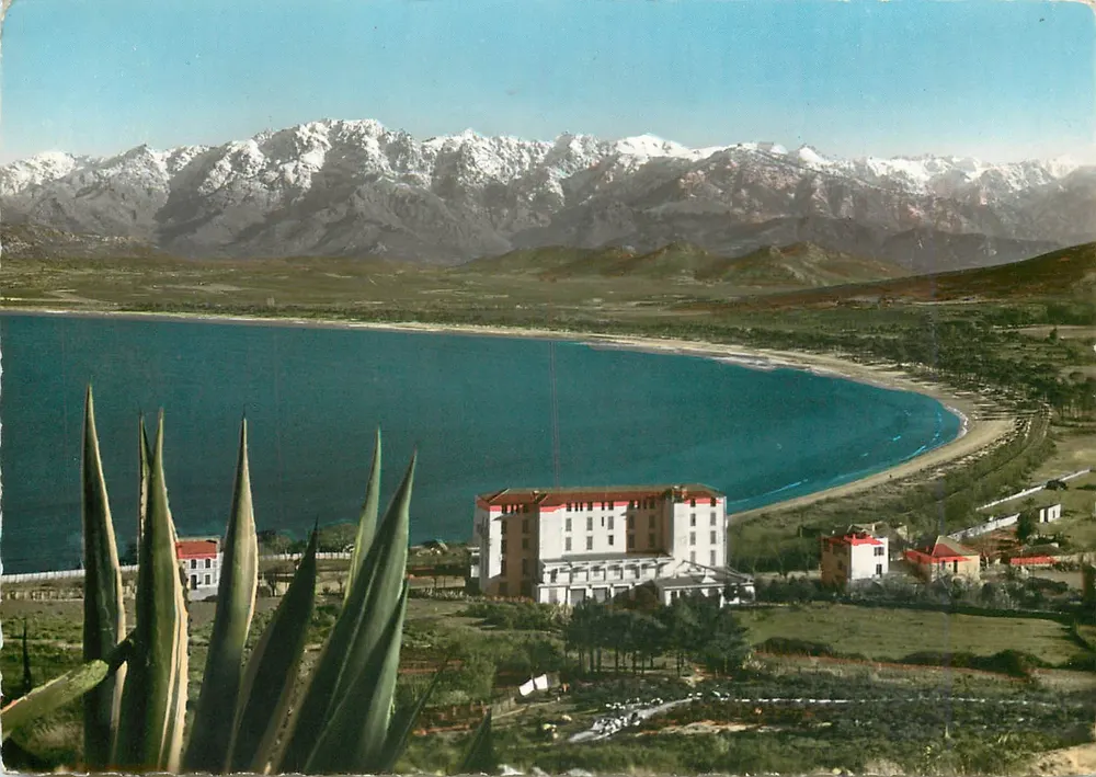 Calvi — Die Strand und der Grund des Golfs — Éditions M.-C. Miramon, Serie 490 - Vorderseite