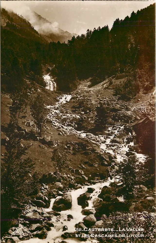 Cauterets — La Vallée et les Cascades de Lutour — éditeur G.A.P. Strashoung - Recto