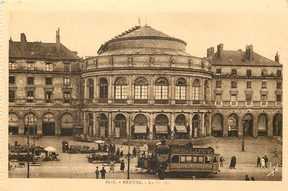 Rennes - O Teatro - Dalluzy - Frente