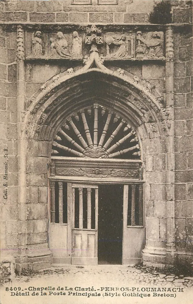 Capela de La Clarté — Detalhe da Porta Principal — Estilo Gótico Bretão — PERROS-PLLOUMANAC'H — Coll. E. Hamonie, St.B. n°8409 - Frente