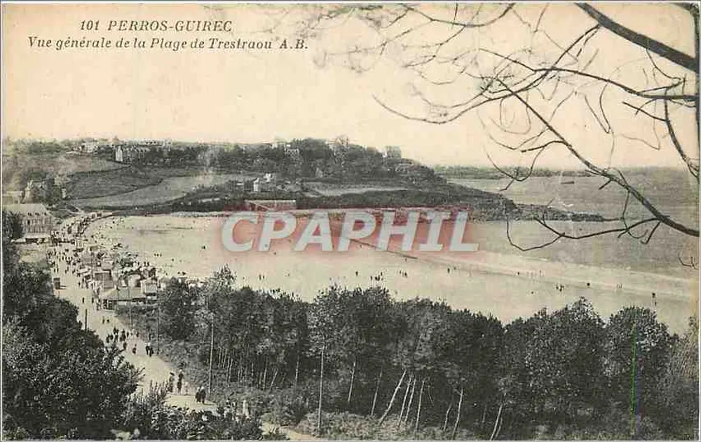 Perros-Guirec — Vue générale de la Plage de Trestraou — Phototypie A. Broul, Angers - Recto