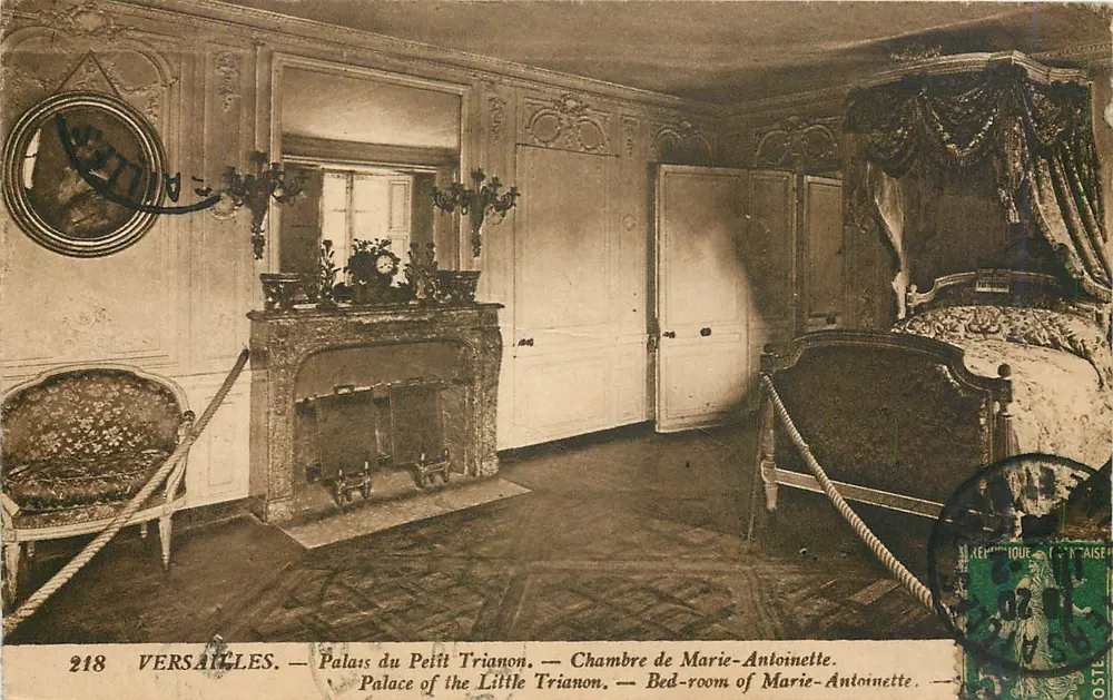 Zimmer von Marie-Antoinette — Schloss Petit Trianon — Versailles - Vorderseite