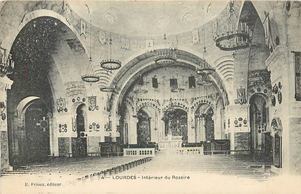 LOURDES - Interior do Rosário — E. Frioux, editor, n°4 - Frente
