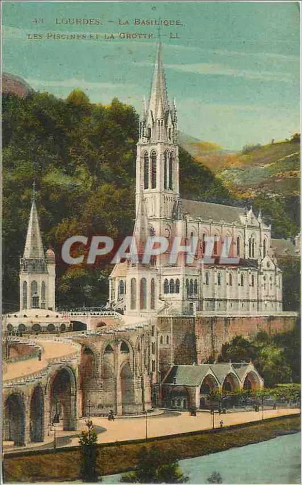 Lourdes — A Basílica, as Piscinas e a Gruta — Editor Lévy & Cie, Paris, n° LI - Frente