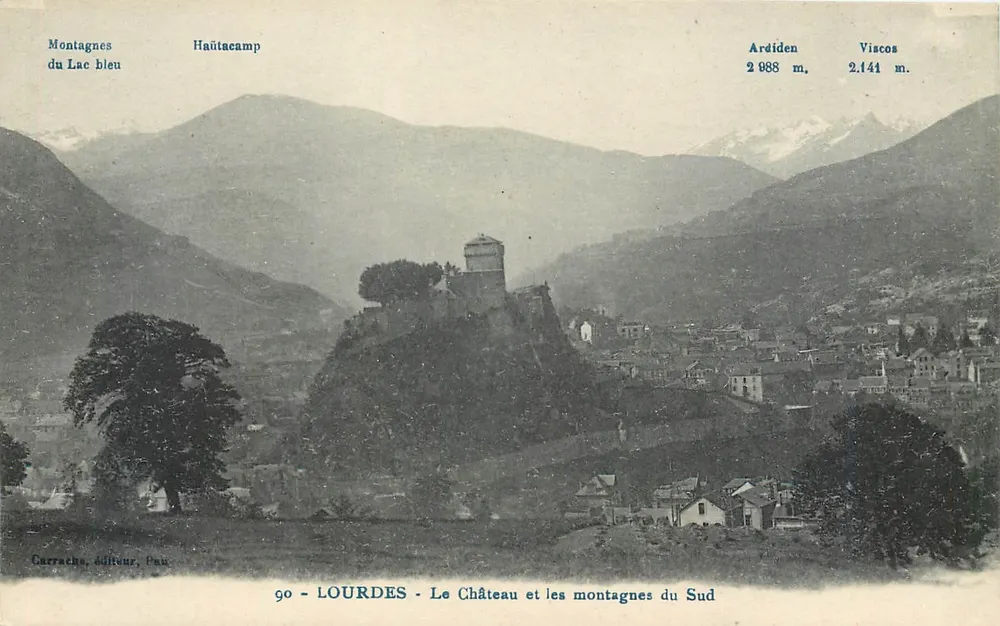 Lourdes - Das Schloss und die südlichen Berge — Carracha, Verlag, Pau - Vorderseite