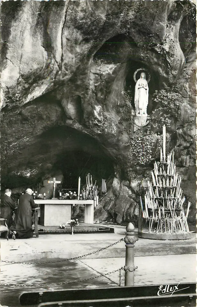 Lourdes — Die Wundergrotte — Edlux - Vorderseite