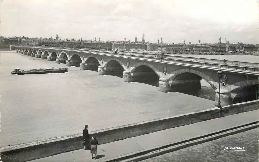 Pont sur la Garonne — Bordeaux — Édit. La Cigogne - Recto