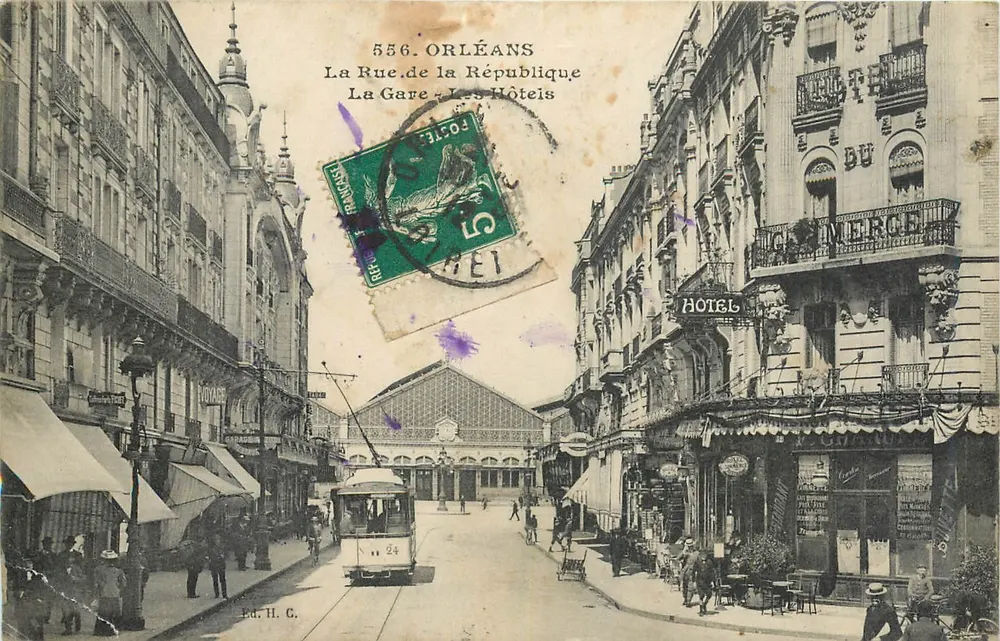 Orléans — A Rue de la République, A Estação e os Hotéis — Ed. H. C. n° 556 - Frente