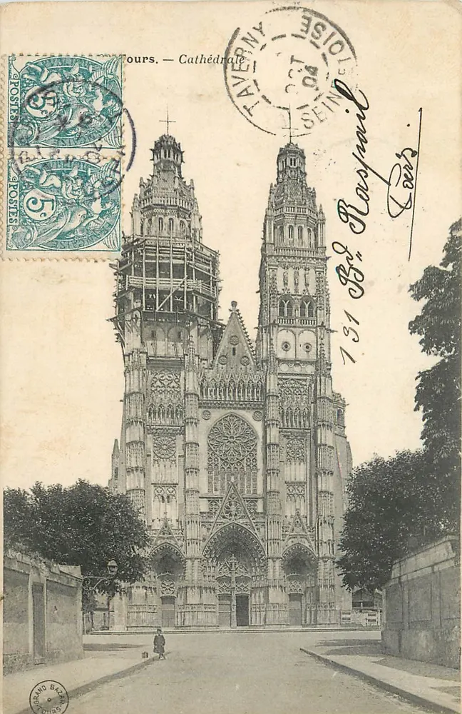 Tours — Catedral — Grand Bazar - Frente