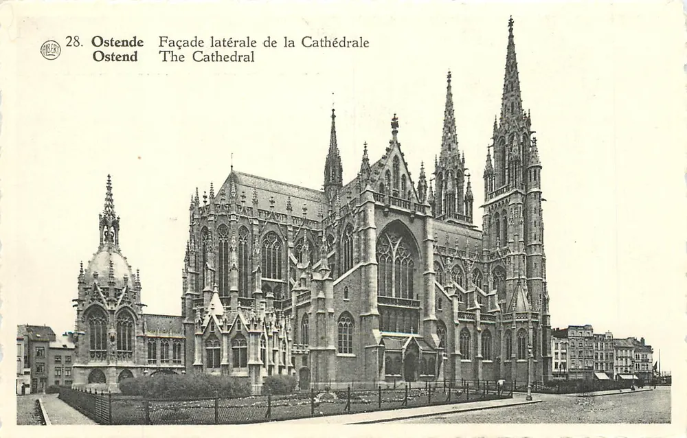 Ostende — Façade latérale de la Cathédrale — éditeur AIBERT, n°28 - Recto