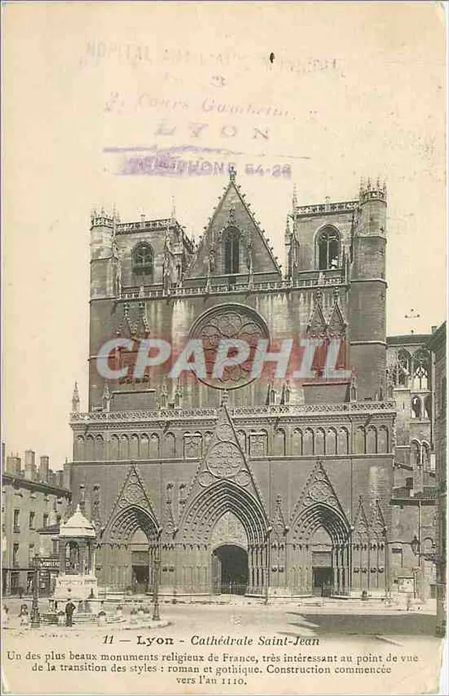 Lyon - Catedral de São João — construção iniciada em torno de 1110 — editor não identificado, número de série 11 - Frente
