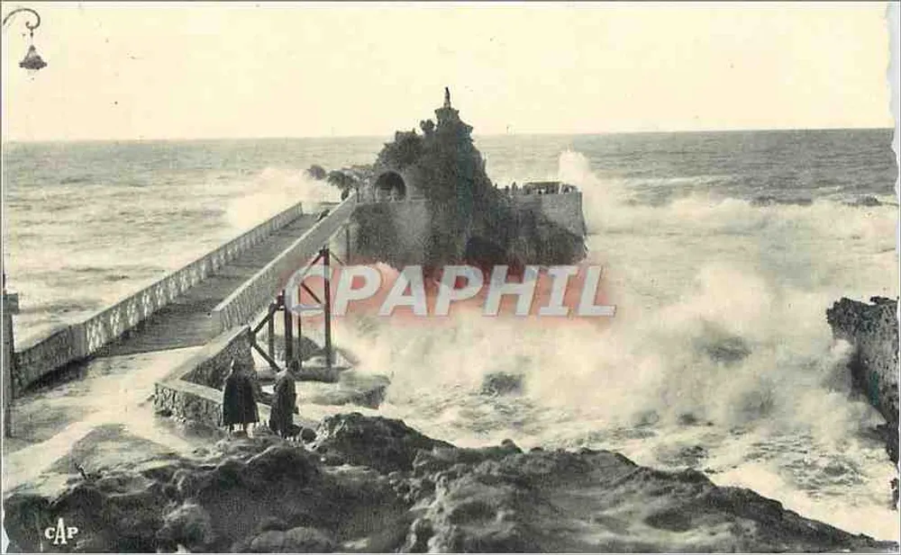 Rocher de la Vierge — Biarritz — editor CAP - Frente
