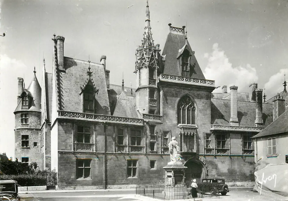Hotel de Jacques-Cœur — Romorantin 'La Sologne' — Edições Yvon, n°1594 - Frente