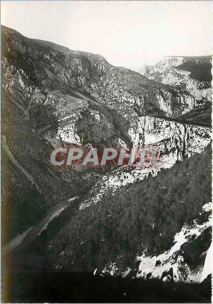 Les Gorges pittoresques du Verdon — vu de la Corniche Sublime — A. TAPAY Photo-Éditeur, 55a Rue des Frères Barthélémy - Marseille - Recto