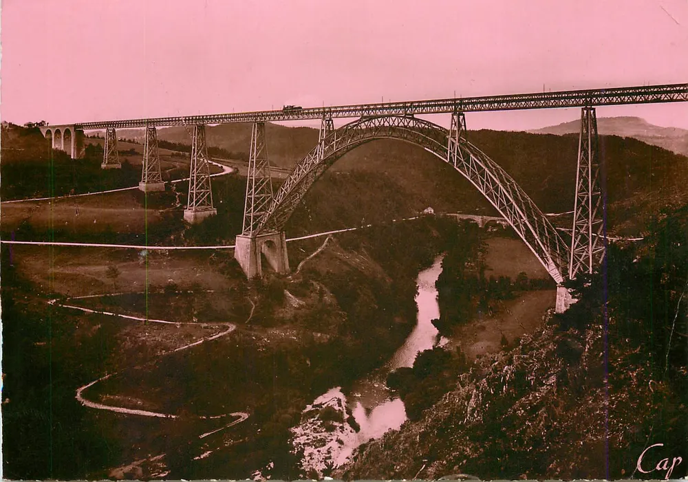 Viaduto de Garabit — Millau, Aveyron — (51) Réal Photo, Cie Art. Photog. Cap - Frente