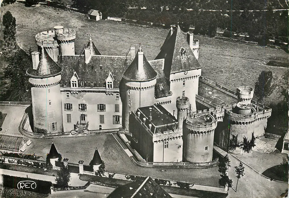 Castello di Chabenet — Vicino ad Argenton-sur-Greuse — Foto aerea — M. ROUSSET, Editore - Recto