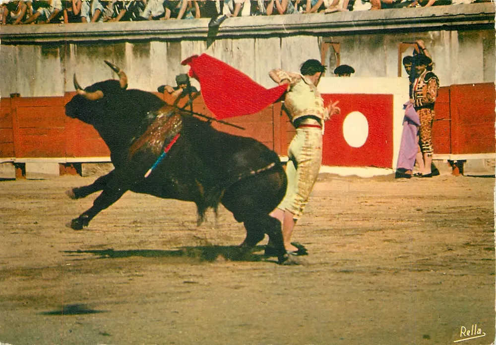 Corrida alle Arene Romane — Nîmes — Edizioni Rella - Recto