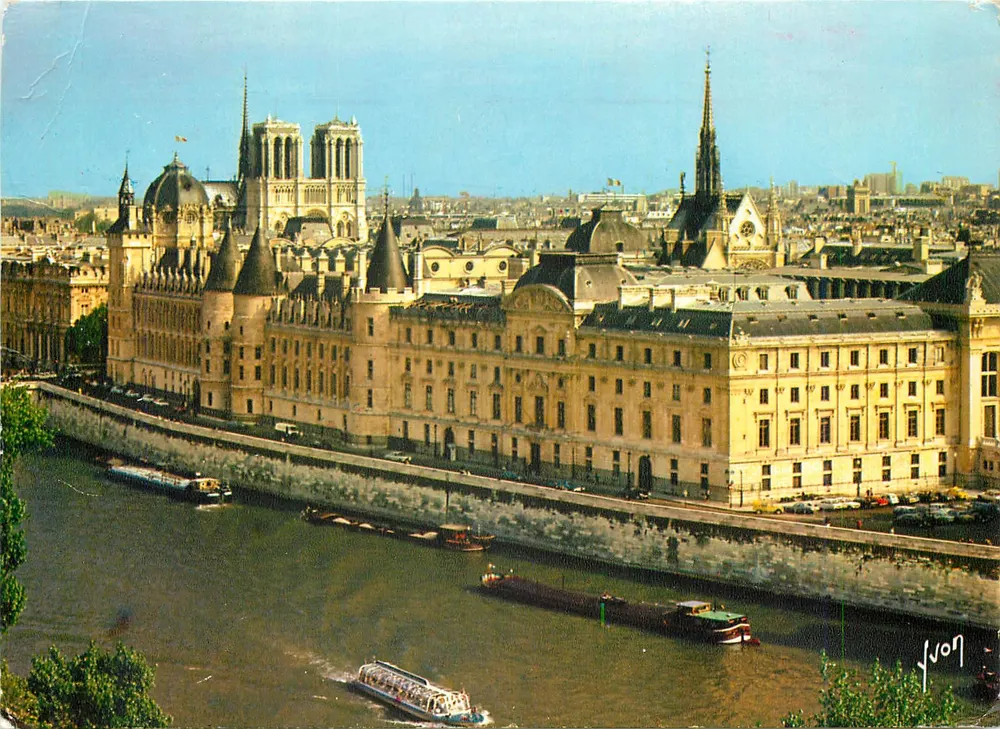 Paris - Notre-Dame et la Sainte-Chapelle — Éditions de Bois, n° 107 - Recto