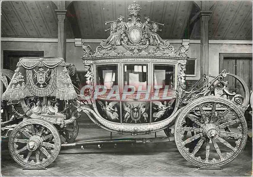 Versailles (Trianon) — Museum der Autos — Auto der Krönung von Charles X - Vorderseite