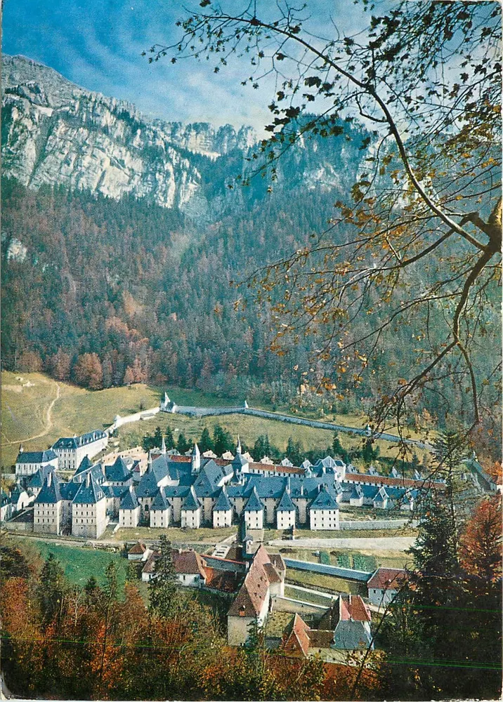 Mosteiro da Grande Chartreuse — Vista geral — Editor não visível - Frente