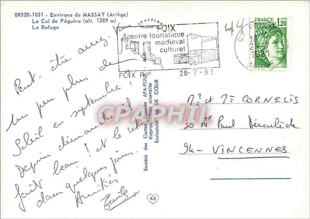 पेगुएरे के पास के पहाड़ी के चोटी — ऊंचाई 1389 मीटर — AS - पीछे