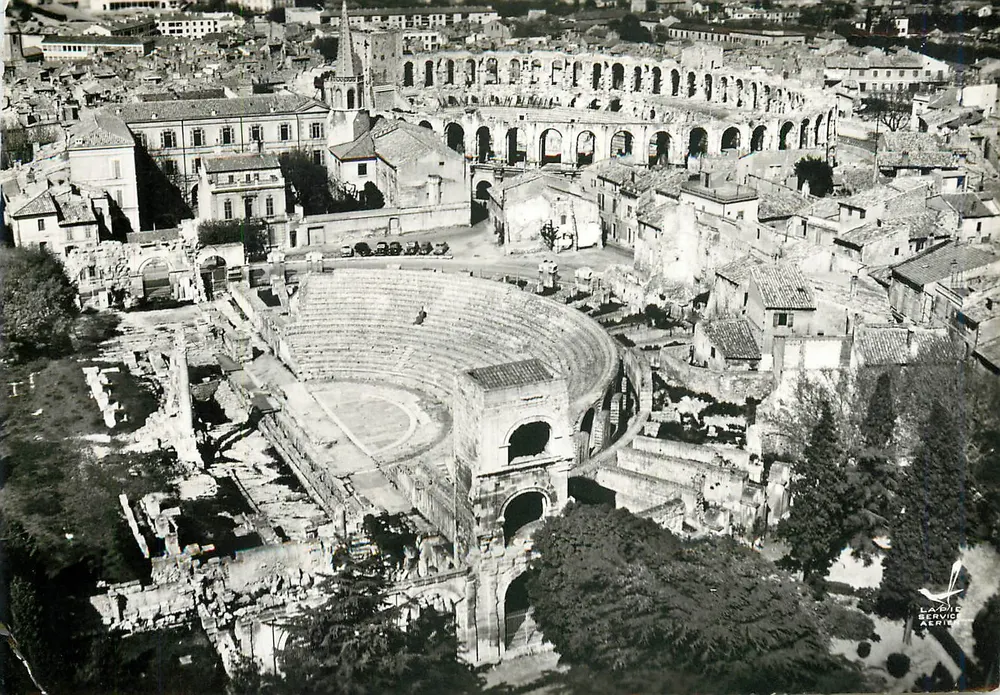 Arles — Das antike Theater und die Arenen — Edition Lapie St-Maur - Vorderseite
