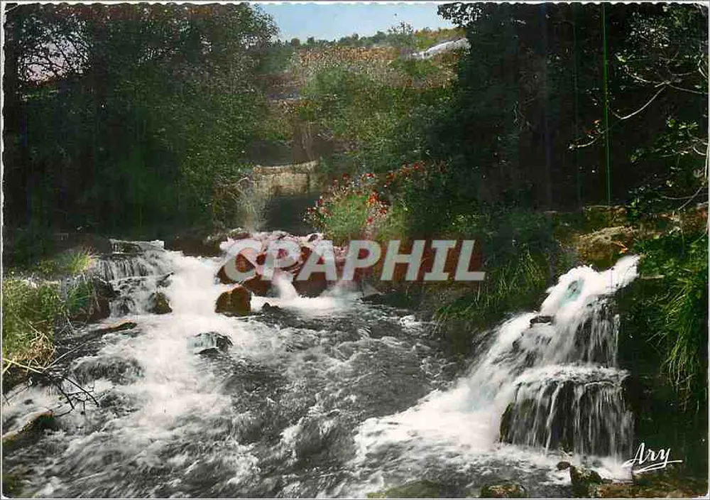As Gorges Pittorescas do Verdon — Fonte de Fontaine-l'Évêque — Ary - Frente