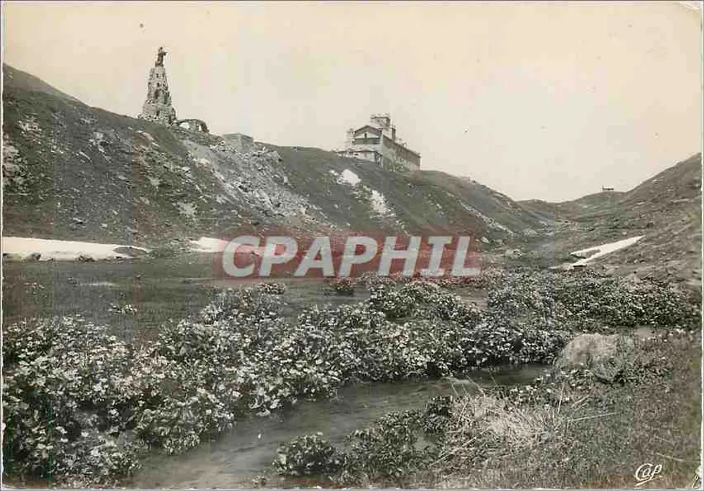 Col du Petit Saint-Bernard — Denkmal des Saint-Bernard und das alte Hospiz — Réal-Photo - Vorderseite