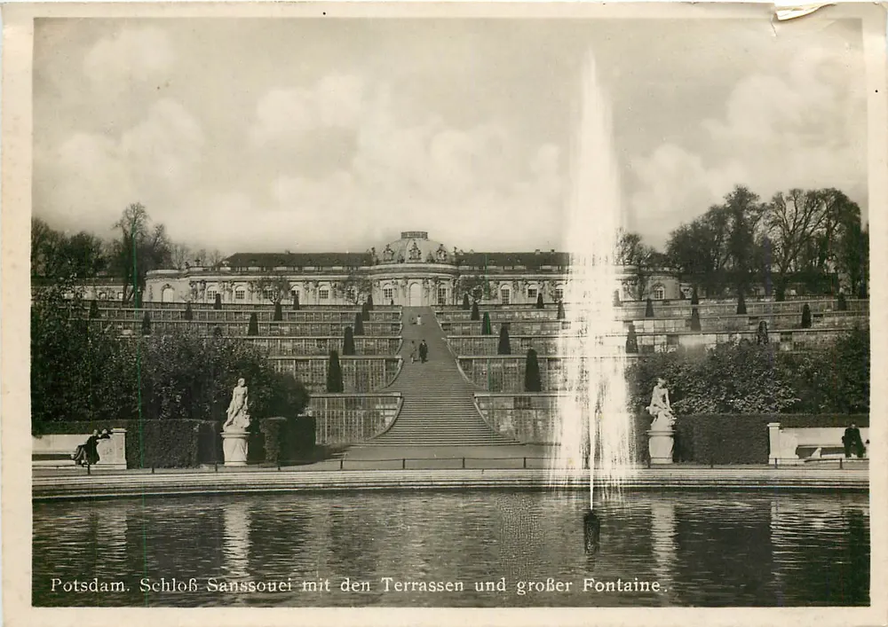 Potsdam. Schloss Sanssouci mit Terrassen und großer Fontäne — Echte Fotografie, Verlag E. Munier, Nr. 2316 - Vorderseite