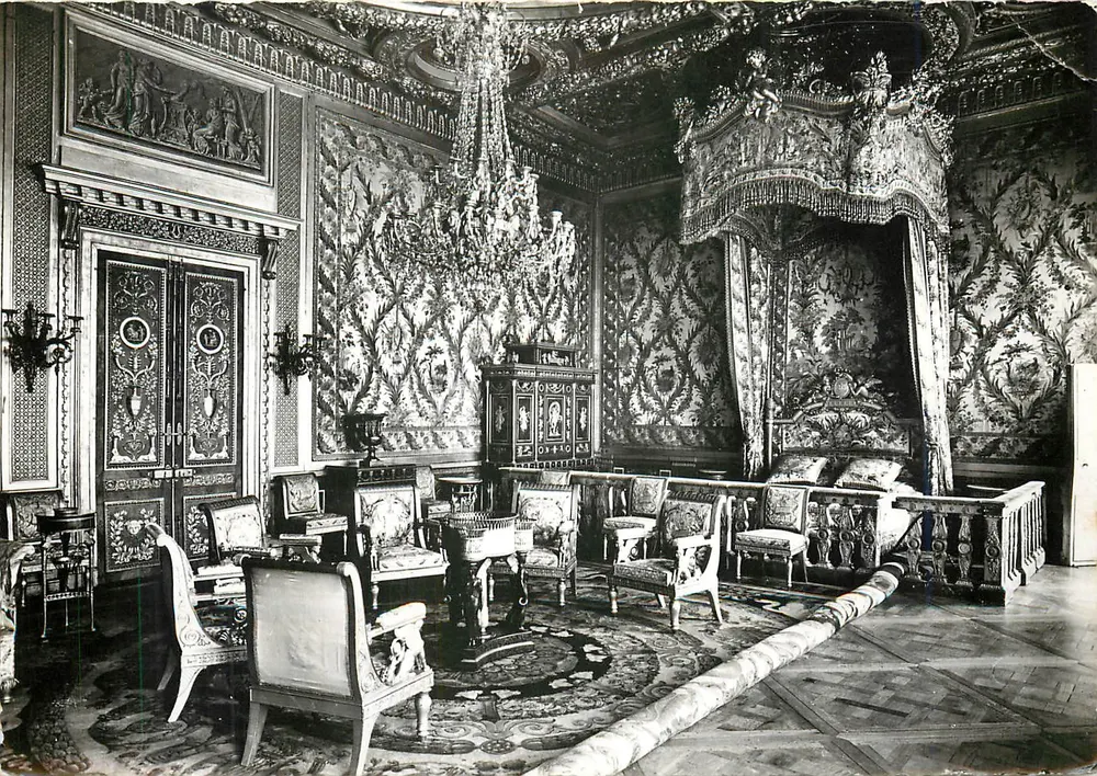 Schlafzimmer von Marie-Antoinette — Schloss Fontainebleau — Béllichrome, arc. Lécard - Vorderseite