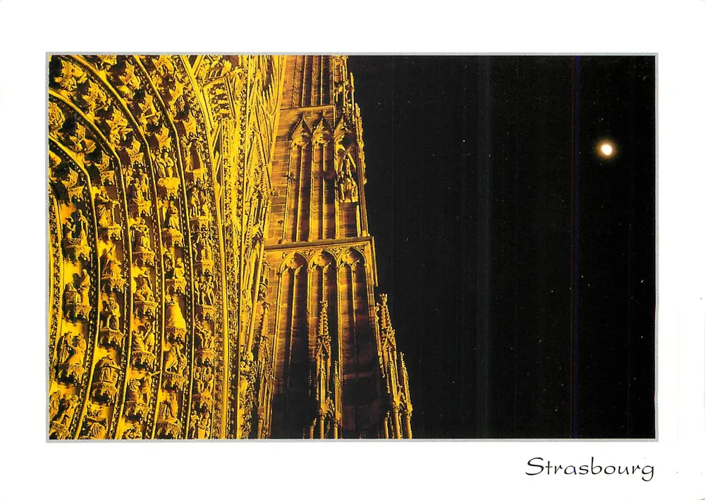 Cathédrale Notre-Dame de Strasbourg — détail gothique — Lionel Russo, CP 666 - Recto