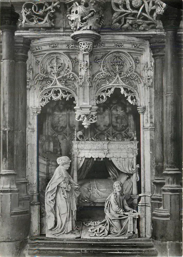Bourg-en-Bresse (Ain) — Kirche von Brou, Altar der Verkündigung (Anfang des 16. Jahrhunderts) — Service Commercial Monuments Historiques, Paris - Vorderseite