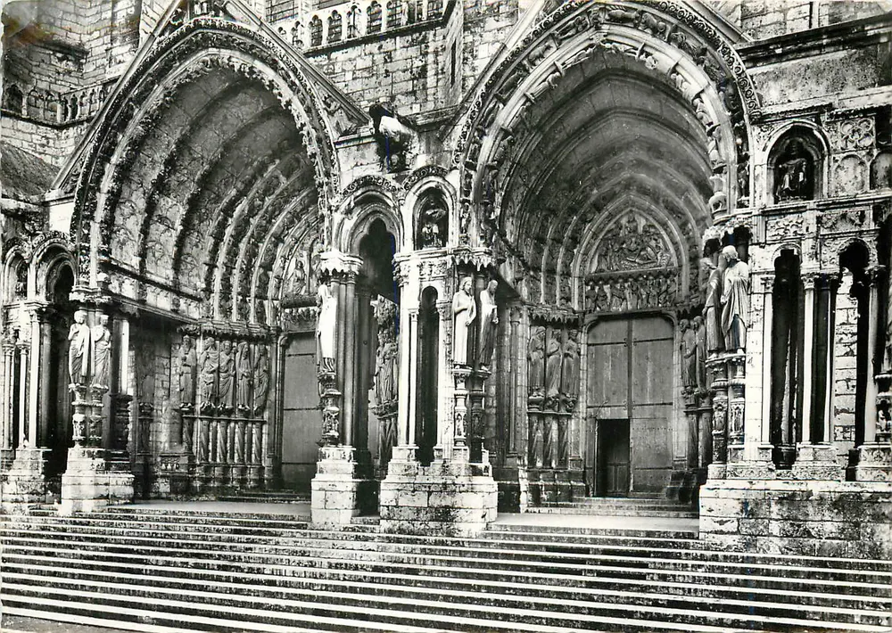 Portal da catedral de Chartres — vista geral — Imprensa A. Bescler e Filhos, Lyon - Frente