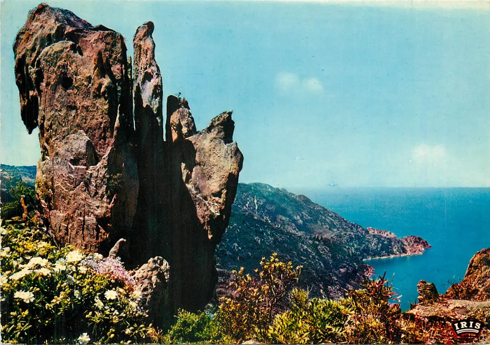 Calanche de Piana — Porphyres burinés par l'érosion — Éditions Diplôme - Recto