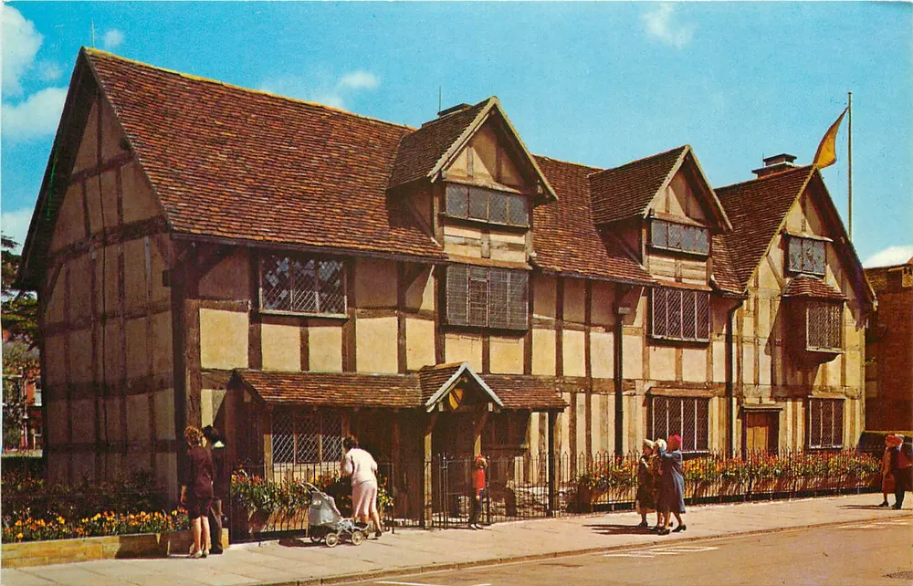Shakespeare's Birthplace — Stratford-upon-Avon — PT111619 - Front