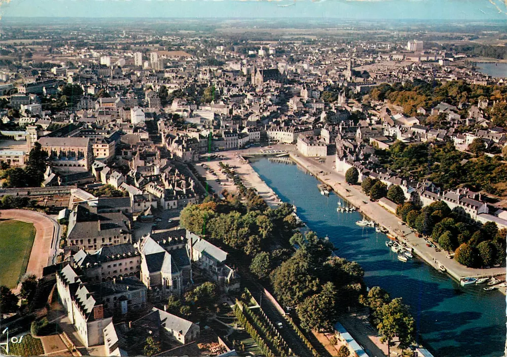 Vannes (Morbihan) — Algemene uitzicht van de Haven — Edities Iris Jos - Voorkant