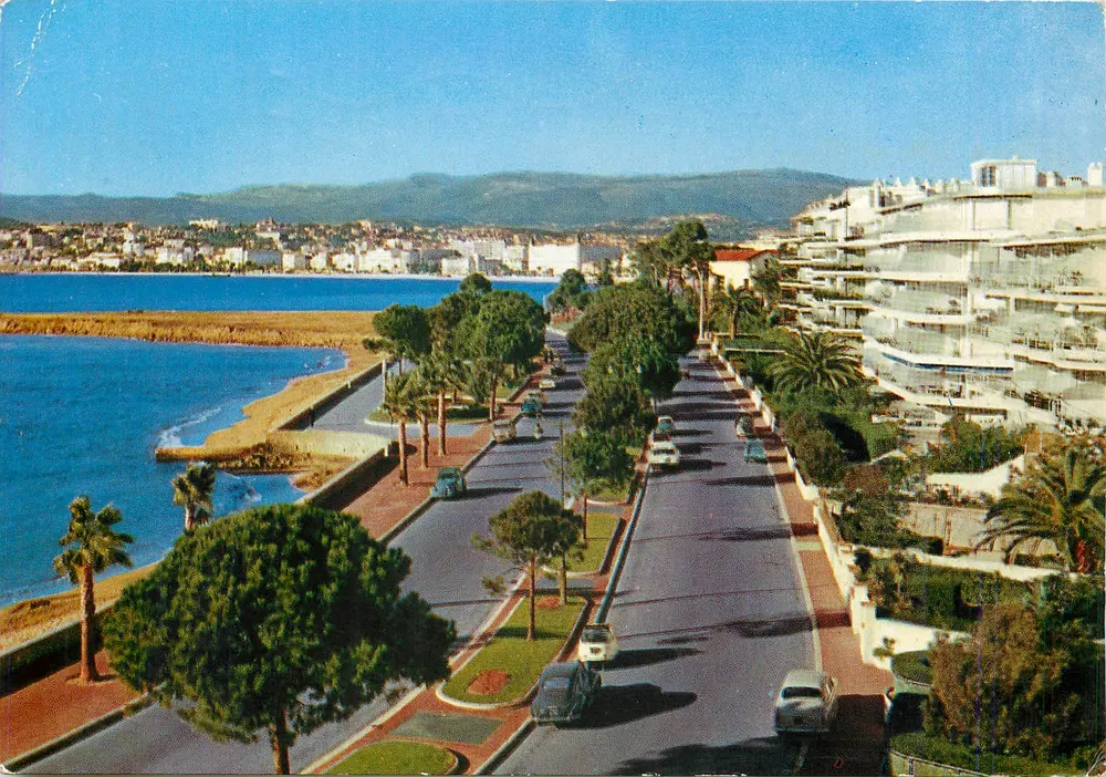 Cannes — Ansicht der Croisette Promenade — Éditions d'Art Montluçon, Nr. 185 - Vorderseite