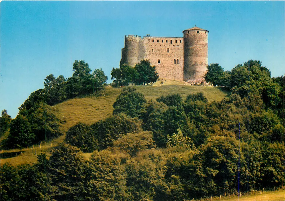 Castello di Busseol — Vicinanze di Vic-le-Comte (P.-de-D.) — A 63.059.00.3222 - Recto
