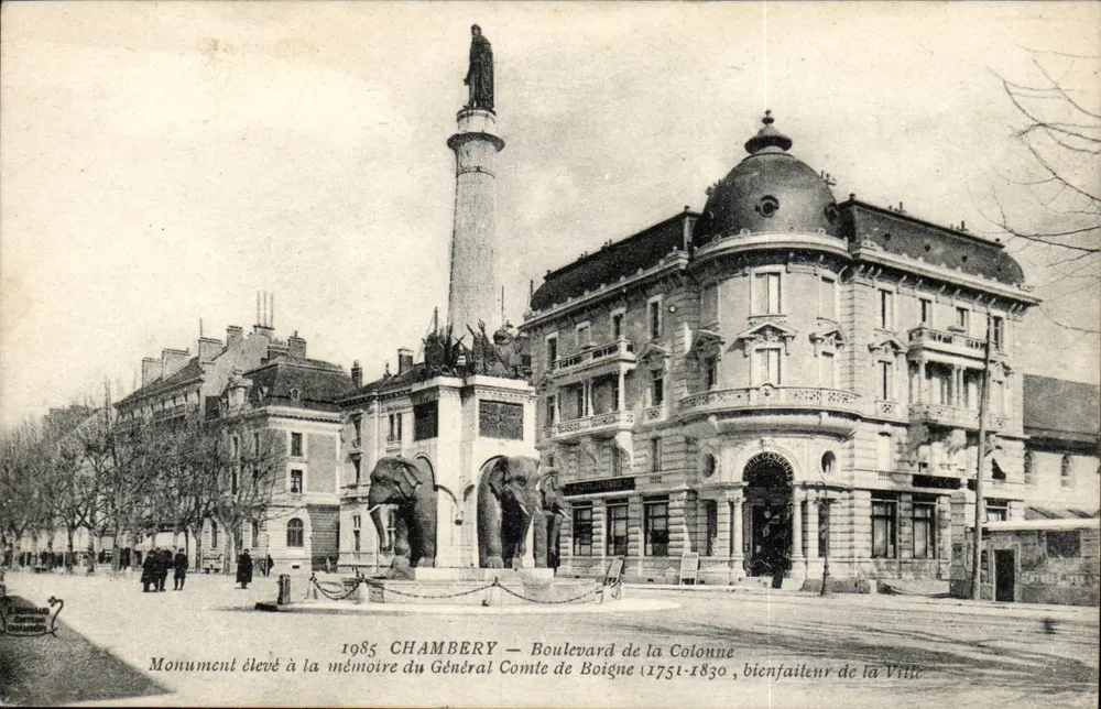 Chambery — Boulevard de la Colonne — Monument élevé à la mémoire du Général Comte de Boigne (1751-1830) - Recto