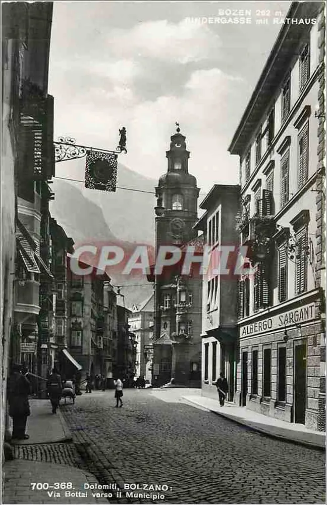 Bozen — Via Bottai in Richtung Rathaus — n° 700-368 - Vorderseite