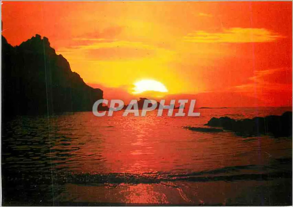 Pôr do sol sobre o mar — Rochas no primeiro plano — Rotalfoto, série R 738 - Frente