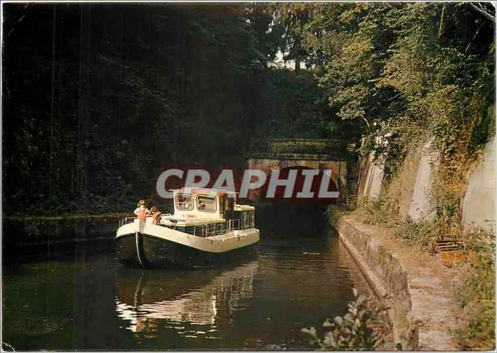 Penichette sobre o Canal do Nivernais — Edições Nivernaises, n°15680 - Frente
