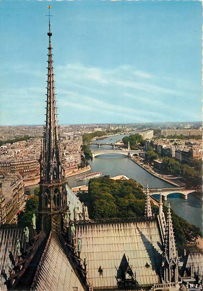 Paris - A flecha da Catedral de Notre-Dame — Edições Mexichrome, n° 533 - Frente